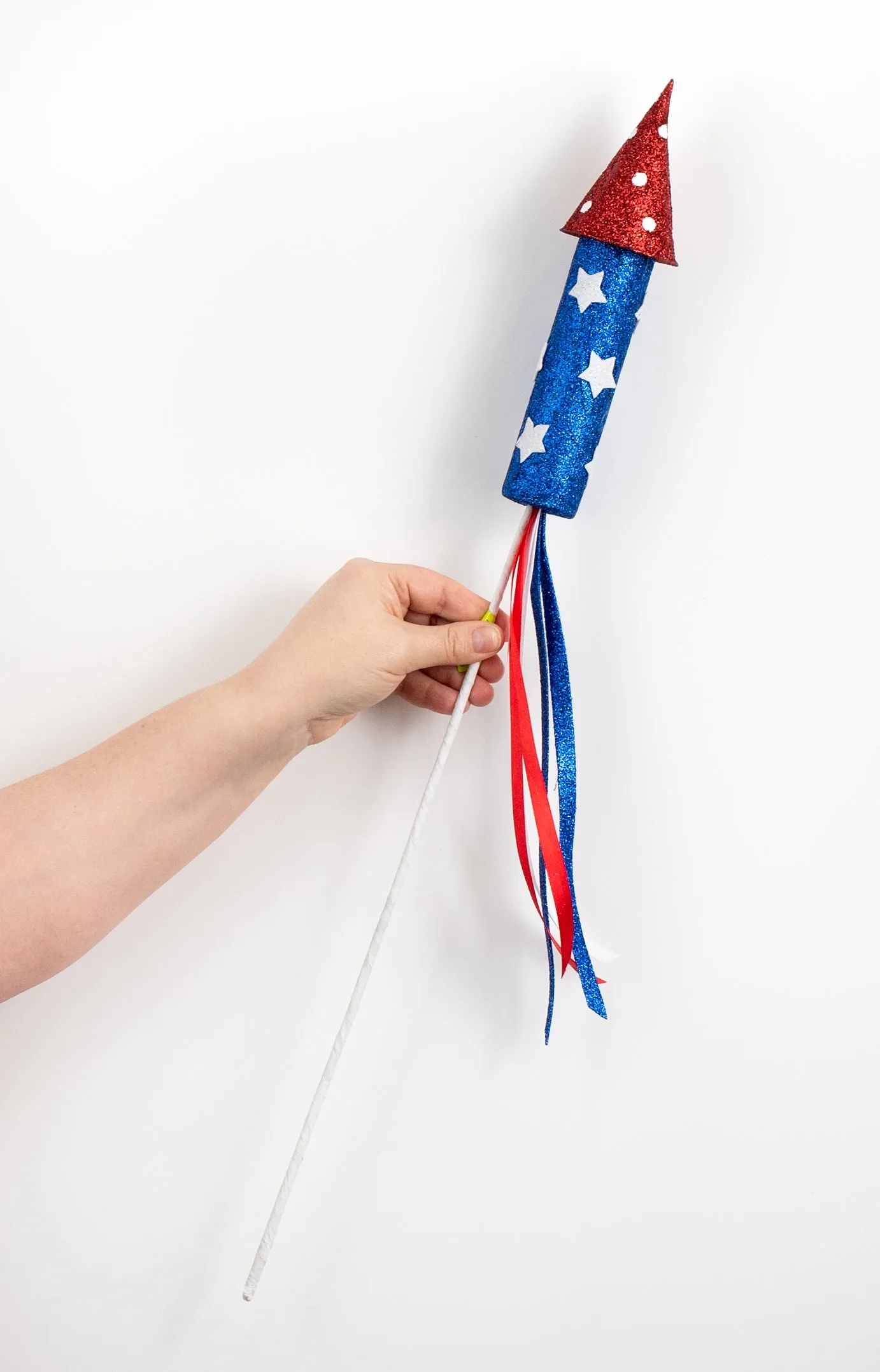 26" Patriotic Fireworks Rocket Spray