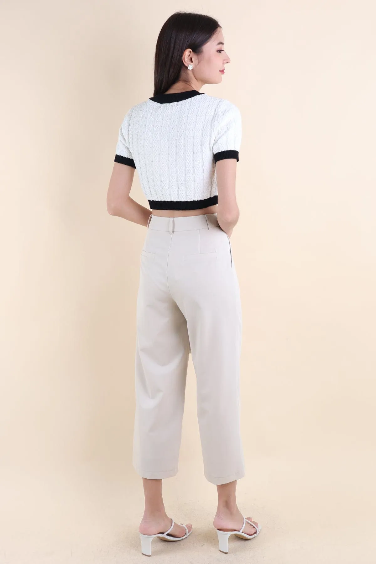 CAMO PLEATED WIDE LEG TROUSERS IN OAT