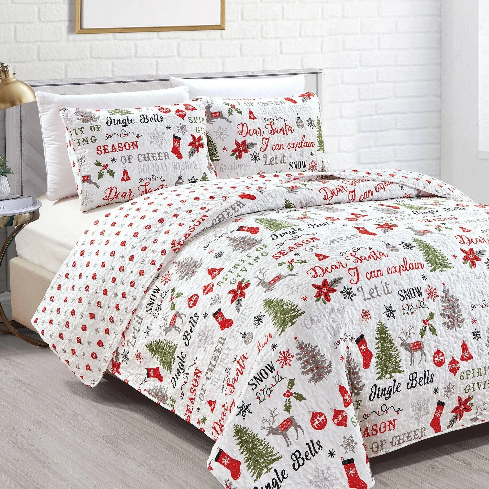 Holiday 3 Piece Quilt Set - Carol Collection: Full / Queen / Holiday Wishes