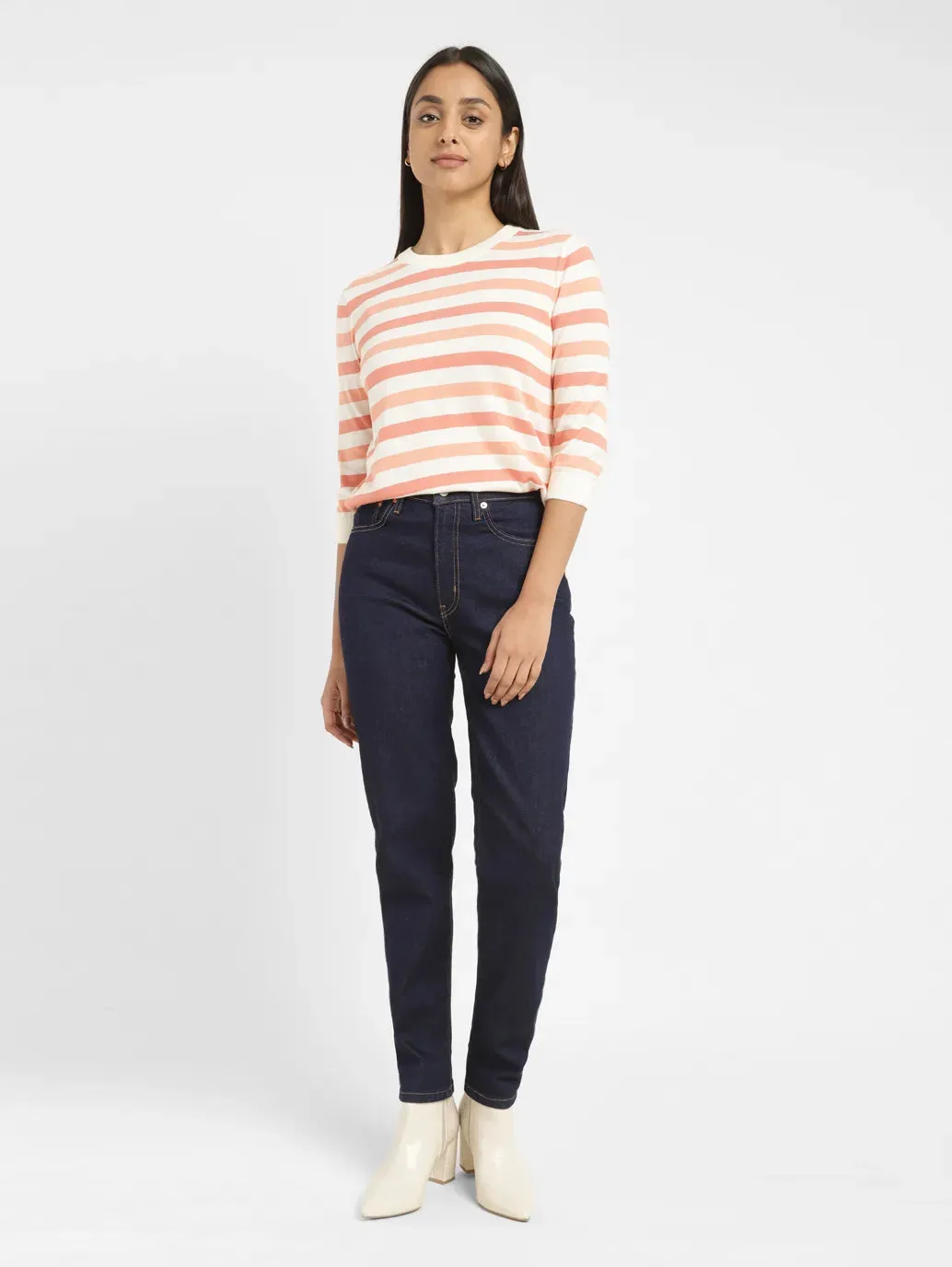 Women's High Rise Boyfriend Relaxed Fit Jeans