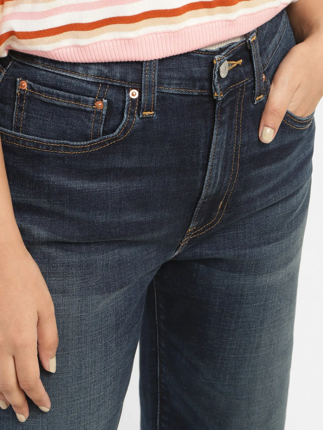 Women's Straight Fit Jeans